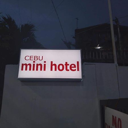 Cebu Mini Hotel Bagian luar foto